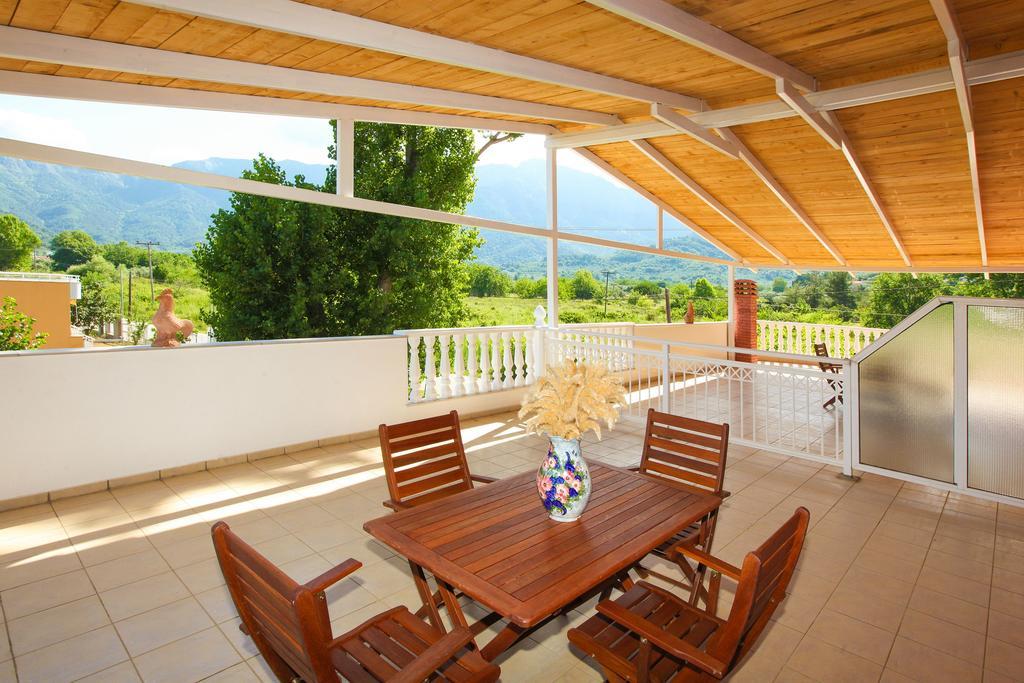 Nereids Apartments And Studios Chrysi Ammoudia Luaran gambar